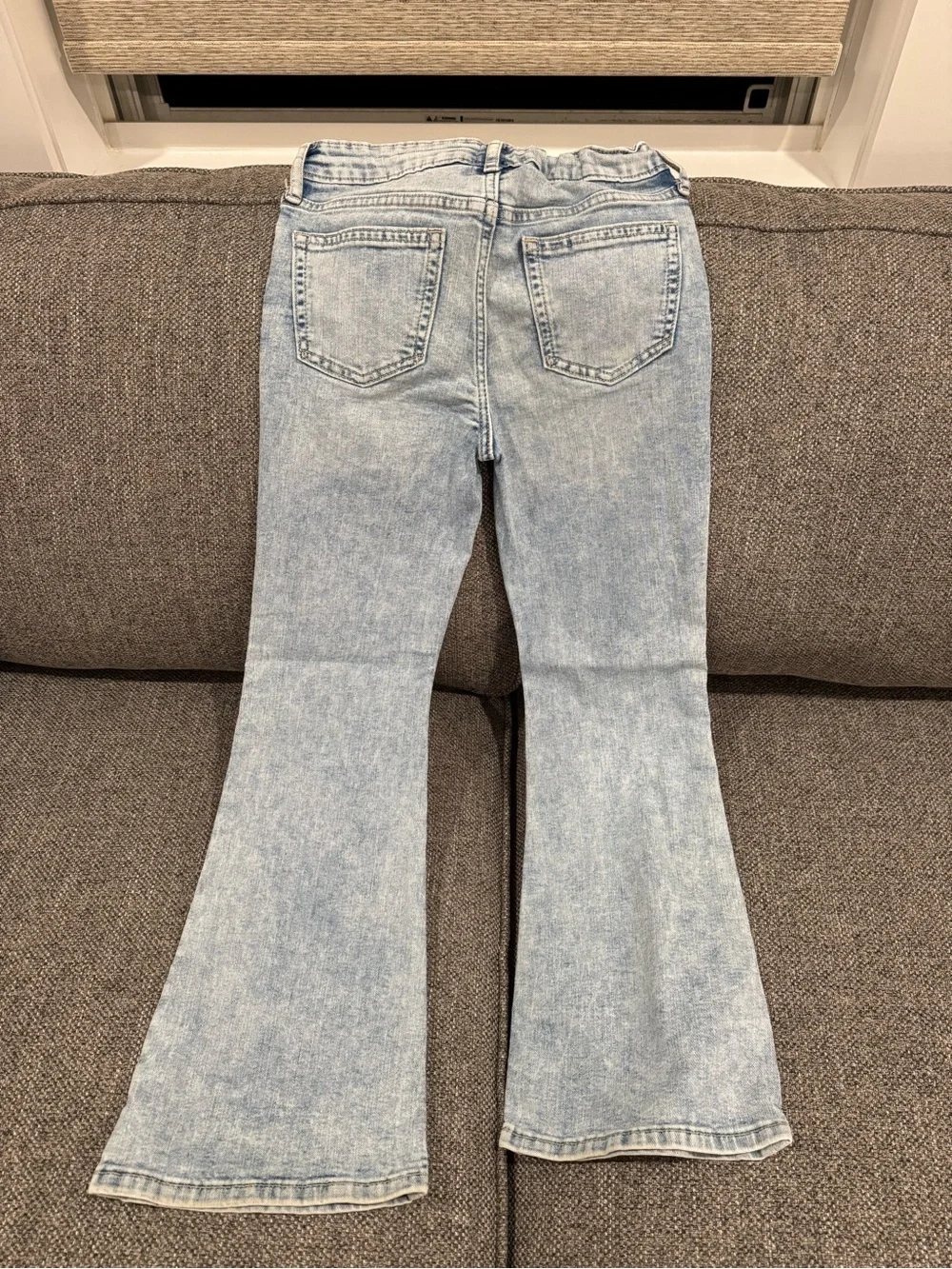 GAP flared leg